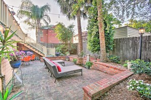 Patio | Garden | Waterfall