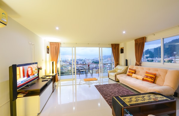 Oceanview Condminium D26
