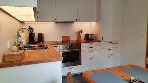 Kitchen area. Kitchen