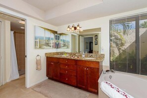 Dual sinks, separate tub and shower En-Suite Bathroom to Main Bedroom