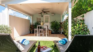 Private Enclosed backyard with outdoor table 