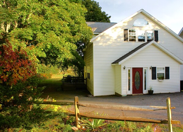 Creekside Chalet