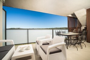 Balcony / terrace