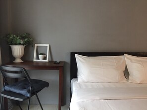 Gfeel 88, Convenient room near BTS E12