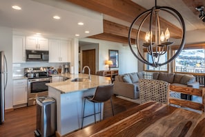 Hardwood, Flooring, Room, Indoors, Living Room