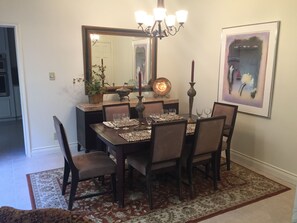 Formal dining room