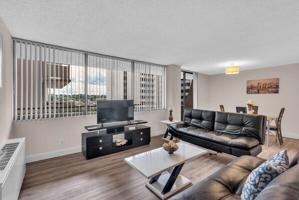 Furniture, Living Room, Room, Indoors, Couch