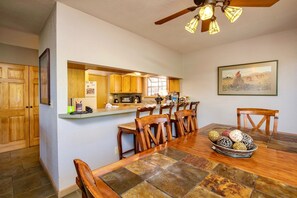Flooring, Hardwood, Floor, Ceiling Fan, Indoors