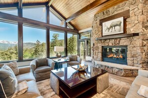 Furniture, Hardwood, Building, Flooring, Indoors