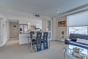 Flooring, Furniture, Living Room, Indoors, Room
