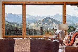 Couch, Furniture, Indoors, Living Room, Chair