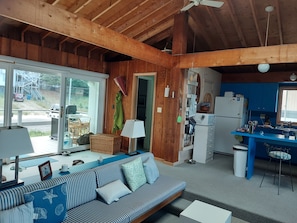 East deck with propane grill