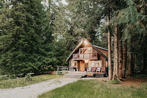 Architecture, Building, House, Cabin, Chair
