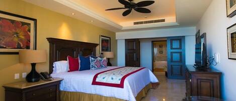 1 Bedroom Suite with jacuzzi bathtub, walk-in shower and separate toilet room.