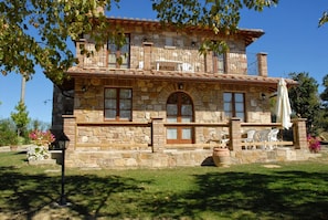 Enceinte de lâhĂ©bergement