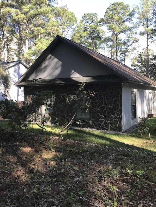 The Cottage at Olive Creek