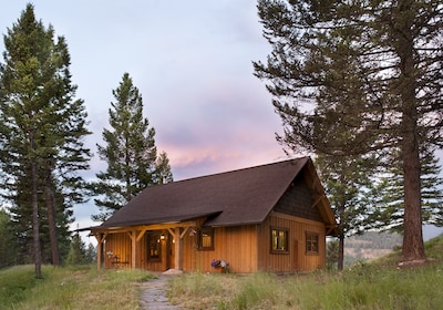Quintessential Whitefish Montana Cabin-New Listing!