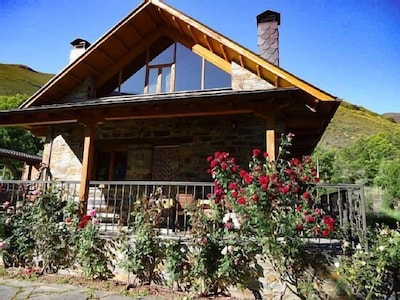 Rural house El Salgueiro for 6 people