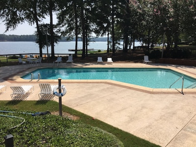 Ranked #1 on Lake Oconee - Amazing  House on Lake Oconee( Great Waters-9th hole)