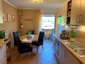 Ferienwohnungen Haus Elisabeth (Bodenmais)-FeWo Typ 7 Küche