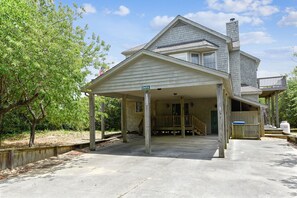 1 Exterior-127 Foresail Court-_DSC7708