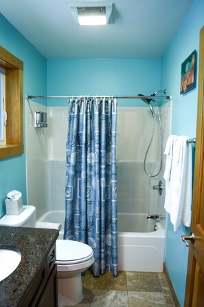 Space comes supplied with shampoo, conditioner, body wash, towels and hair dryer