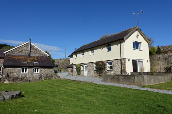 Rose Cottage - ground floor