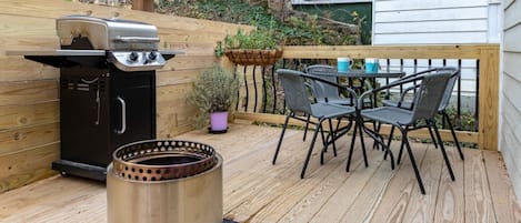 Outdoor seating, firepit, grill