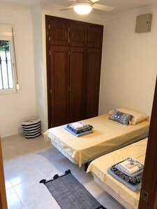 Casa Isabel - 3 Bed, 2 Bathroom, Beach-Side, Pool, Disabled Friendly