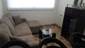 FLAT 4 1D CERCA A MIRAFLORES (10 MIN)
