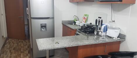 FLAT 4 1D CLOSE TO MIRAFLORES (10 MIN)