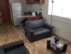 FLAT 1 1D CERCA A MIRAFLORES (10 MIN)