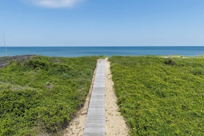 Ferdinando Private Walkway to Beach Path