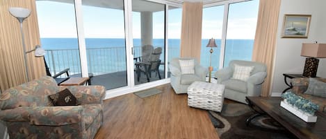 Breathtaking ocean views from One Ocean Place 1104!