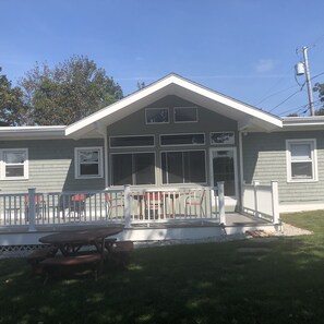 NEW PORCH ENCLOSURE