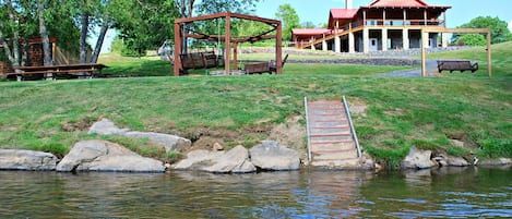 New River Retreat- Lodge