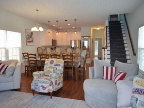 Main Floor Living Area