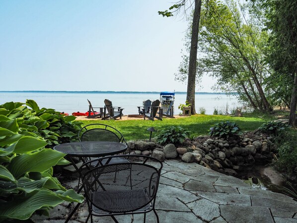 Charming Patio by the Creek, overlooking West Bay