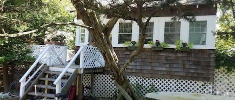 Sweet house with authentic wooden shingles 