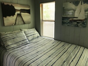 Double bed Bedroom