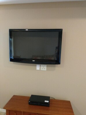 TV