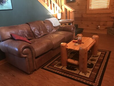 Private Dollywood/Pigeon Forge Cabin, 1.5 Miles from Parkway, Mtn View