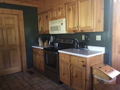 Private Dollywood/Pigeon Forge Cabin, 1.5 Miles from Parkway, Mtn View