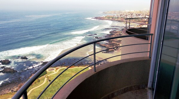 balcony