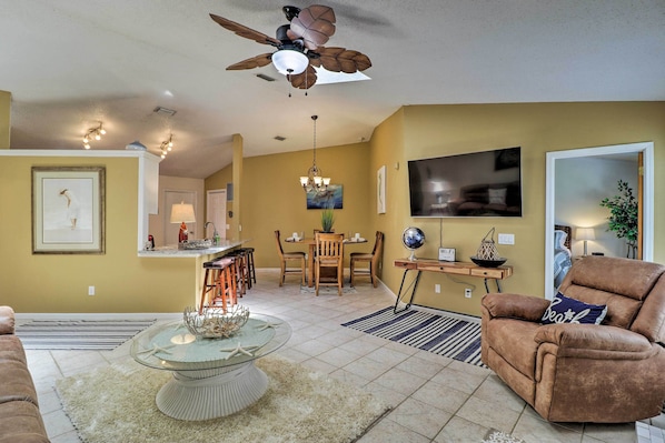 Fernandina Beach Vacation Rental | 3BR | 2BA | 1,450 Sq Ft | Step-Free Access