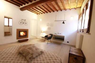 "Il Focolare" Superior Apartment in Monticchiello