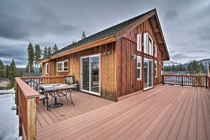 Private Deck
