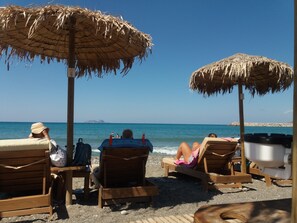 Kokkinos Pirgos - beach