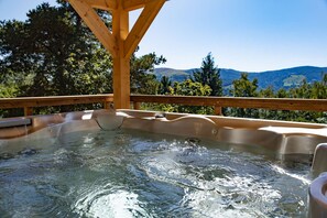 Inuï : jacuzzi