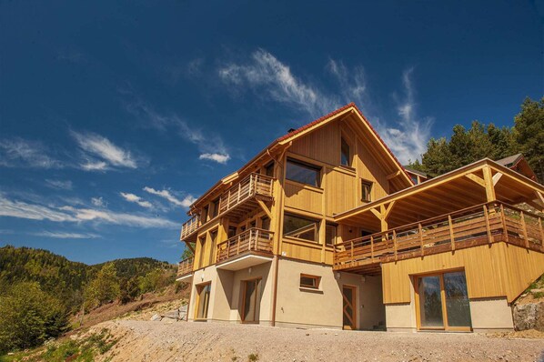 Inuï : exterior view